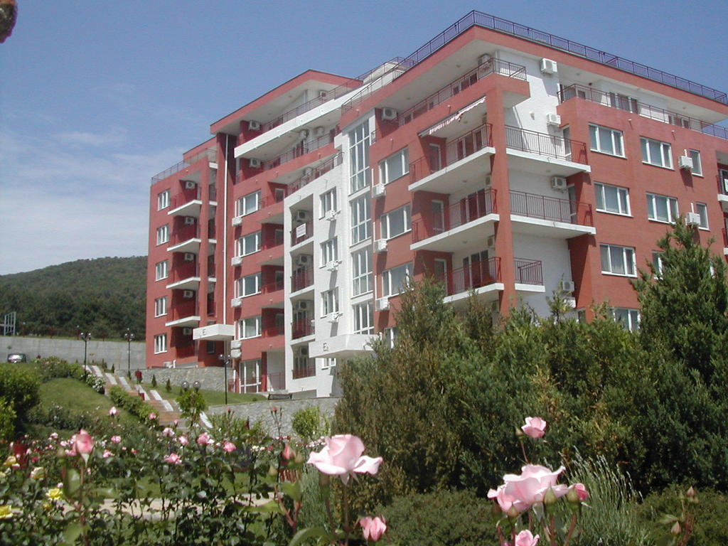 Marina Panorama Grand Resort Private Apartments Sveti Vlas Exteriör bild