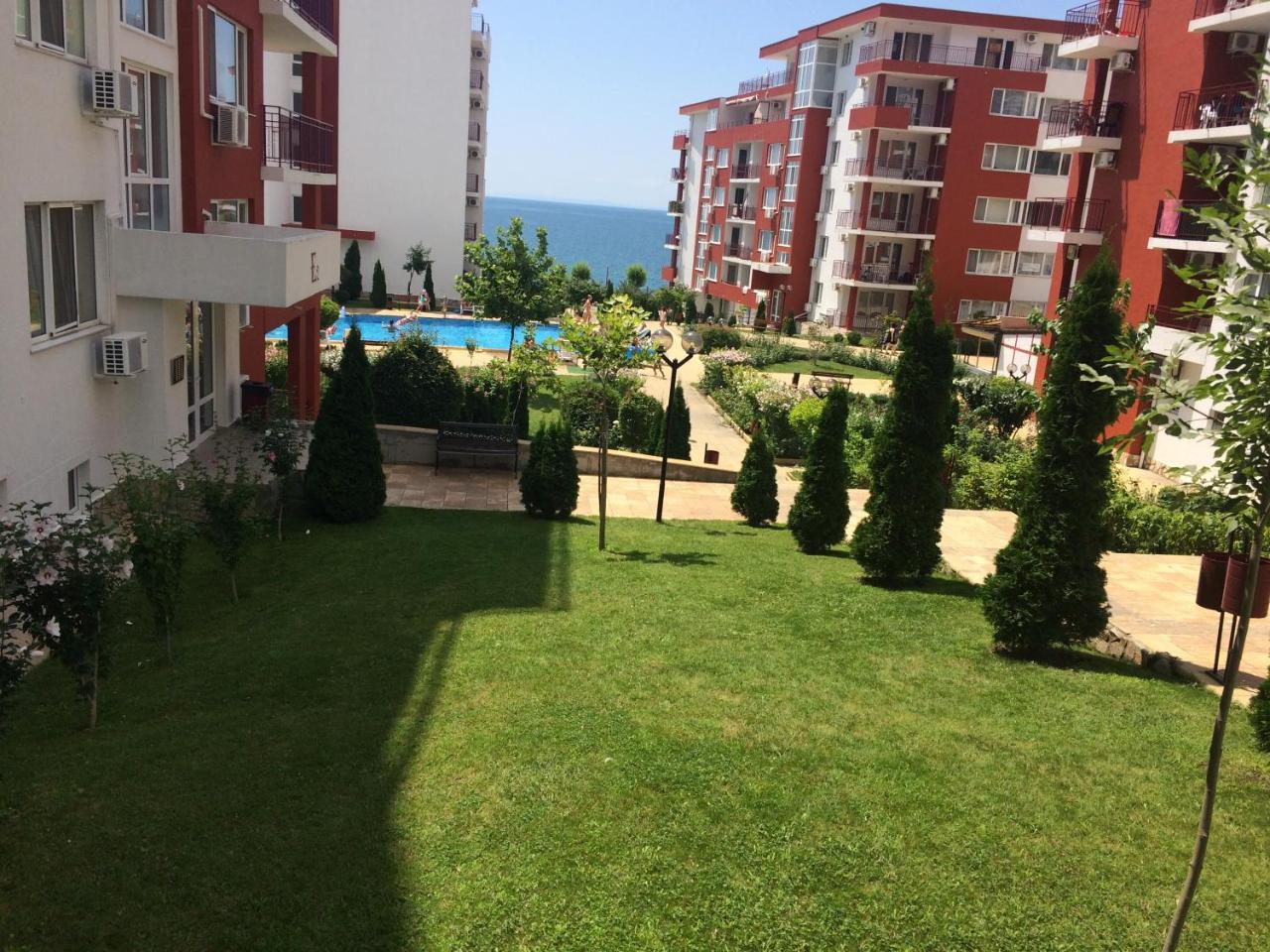 Marina Panorama Grand Resort Private Apartments Sveti Vlas Exteriör bild