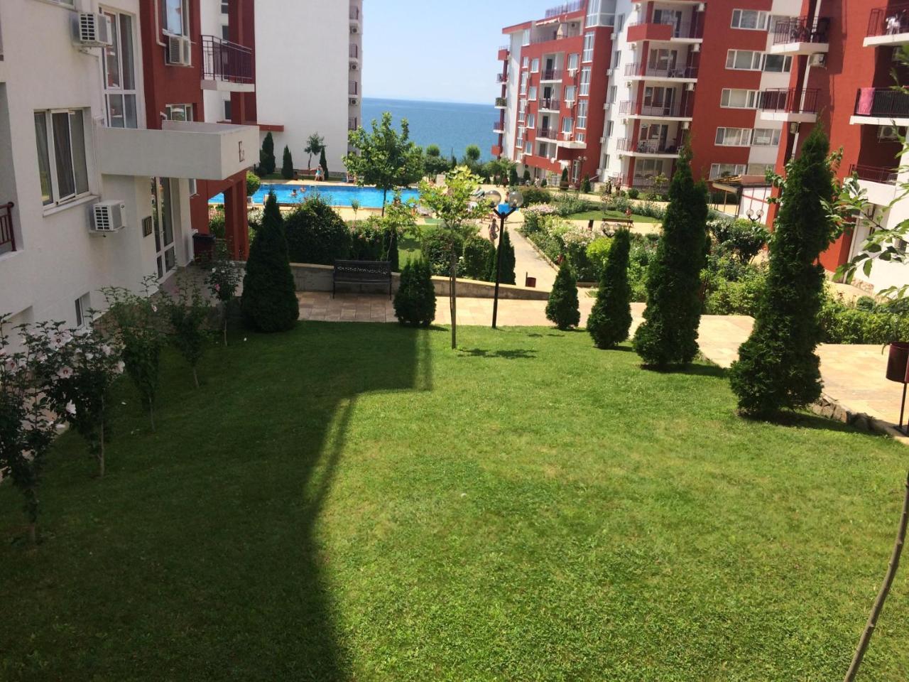 Marina Panorama Grand Resort Private Apartments Sveti Vlas Exteriör bild